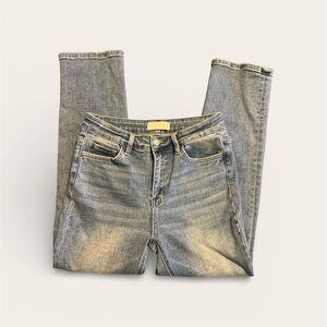 Vervet High Rise Straight Leg Jeans | Trendy Denim